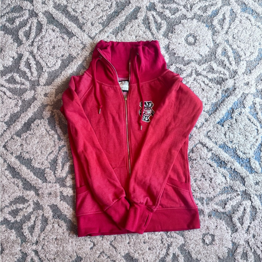 Wisconsin Badgers Zip-Up sweater with Embroidered Logo